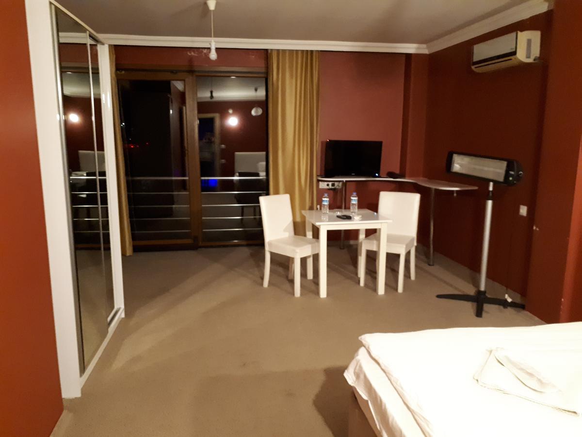 Tuzla Hilal Hotel Истанбул Екстериор снимка