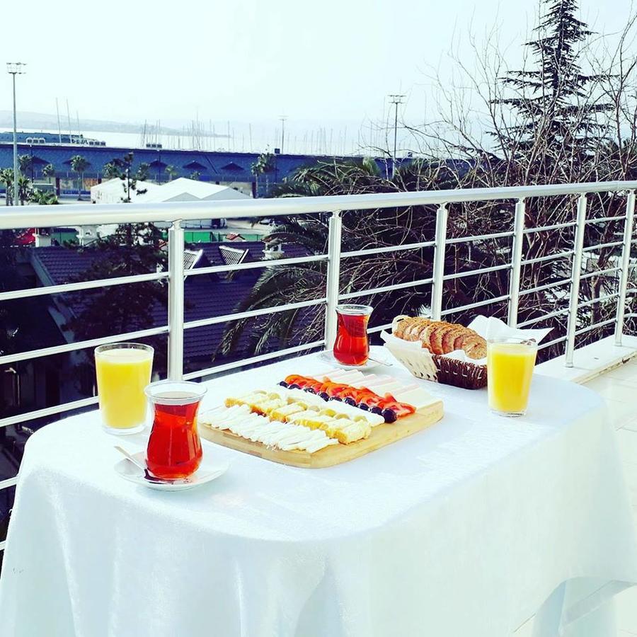 Tuzla Hilal Hotel Истанбул Екстериор снимка