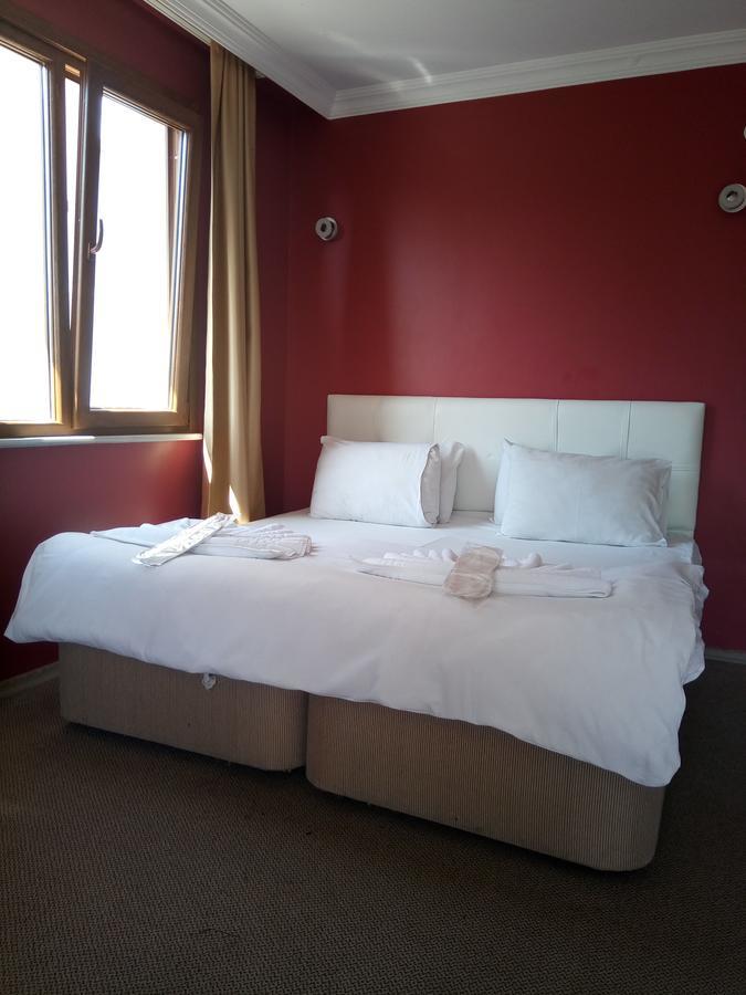 Tuzla Hilal Hotel Истанбул Екстериор снимка